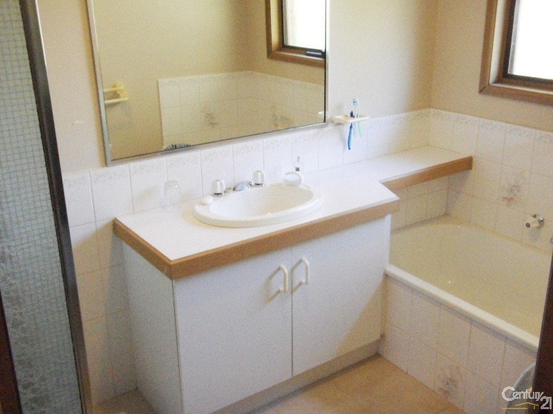 5 Wyldwood Close, Somerville VIC 3912