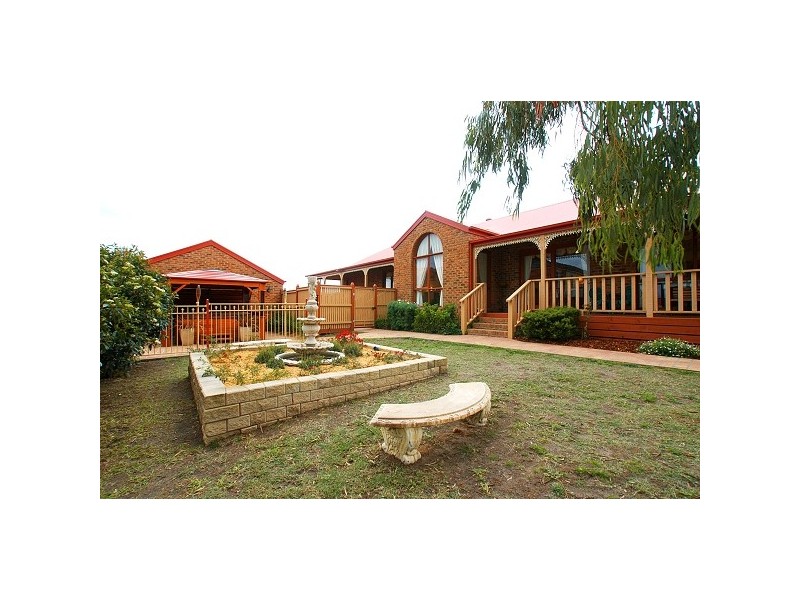 74 Monique Drive, Langwarrin VIC 3910