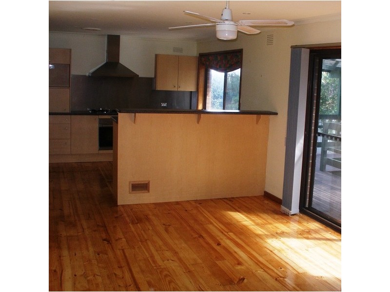 10 Ferndale Drive, Frankston VIC 3199