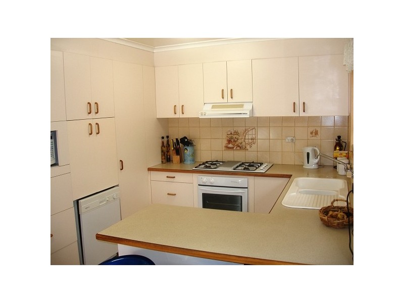 24 Wirilda Crescent, Frankston North VIC 3200