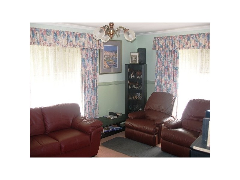 24 Wirilda Crescent, Frankston North VIC 3200