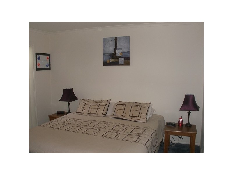 8 Arleon Court, Somerville VIC 3912