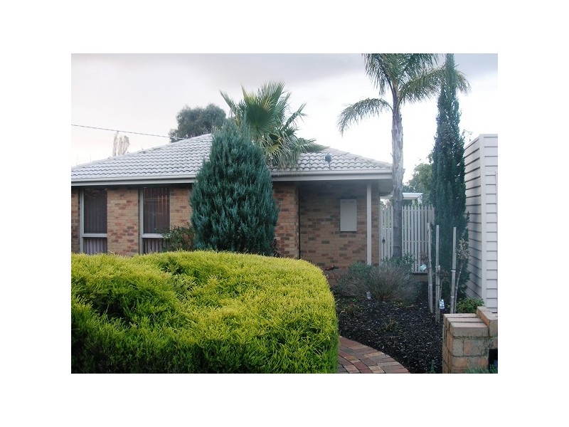 36 Wiltshire Drive, Somerville VIC 3912