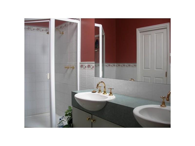 105 Tyabb Tooradin Road, Somerville VIC 3912