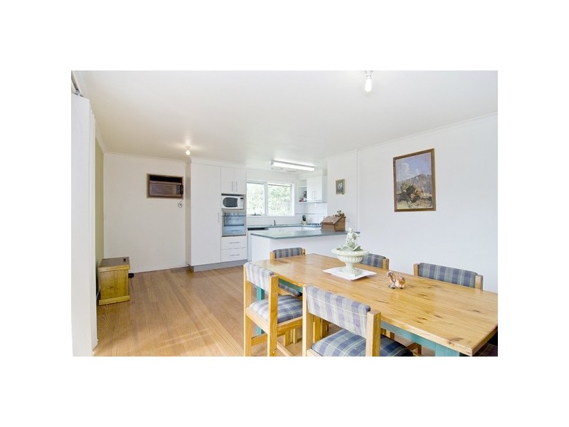 1 / 17 Raymond Street, Somerville VIC 3912