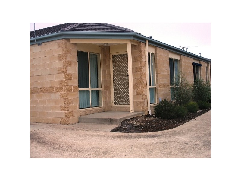 Unit 2, 25 Guelph Street, Somerville VIC 3912