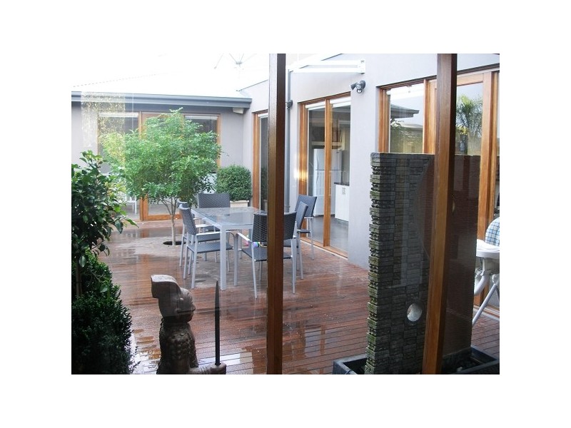 21 Ruby Joy Drive, Somerville VIC 3912