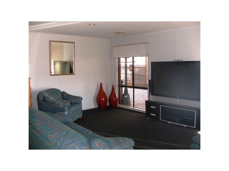 44 Robert Street, Somerville VIC 3912