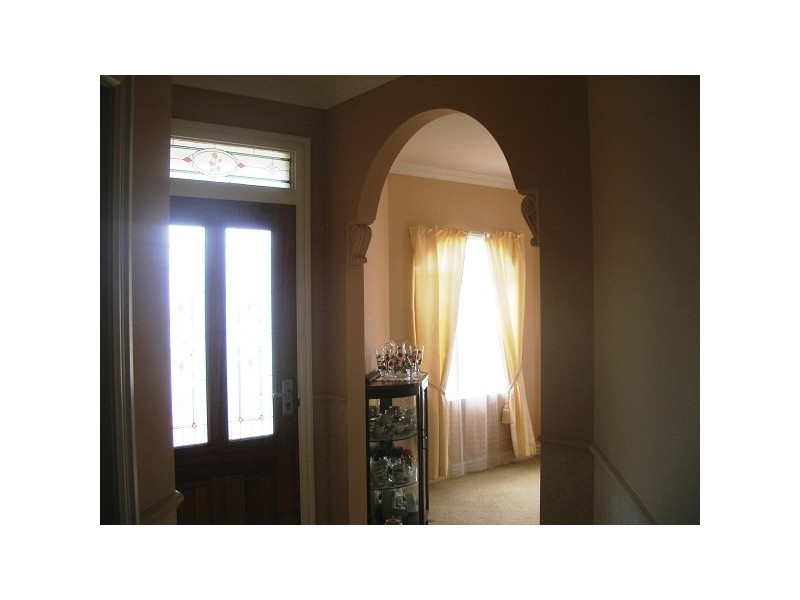 8 Matthew Circuit, Hastings VIC 3915