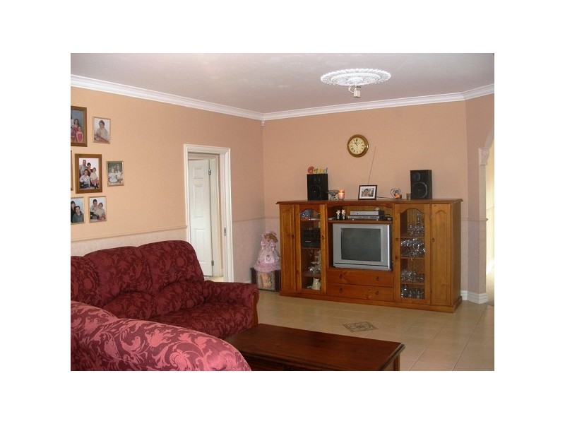 8 Matthew Circuit, Hastings VIC 3915