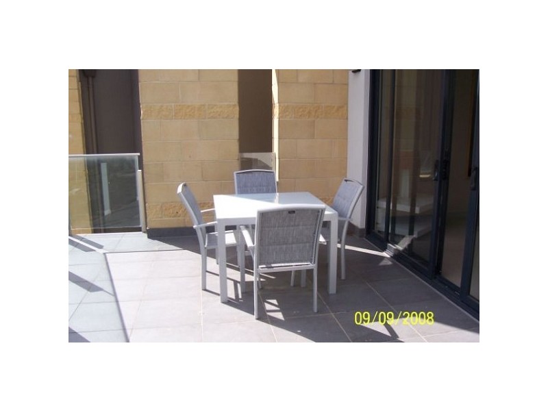 14/4 The Esplanade, Cowes VIC 3922