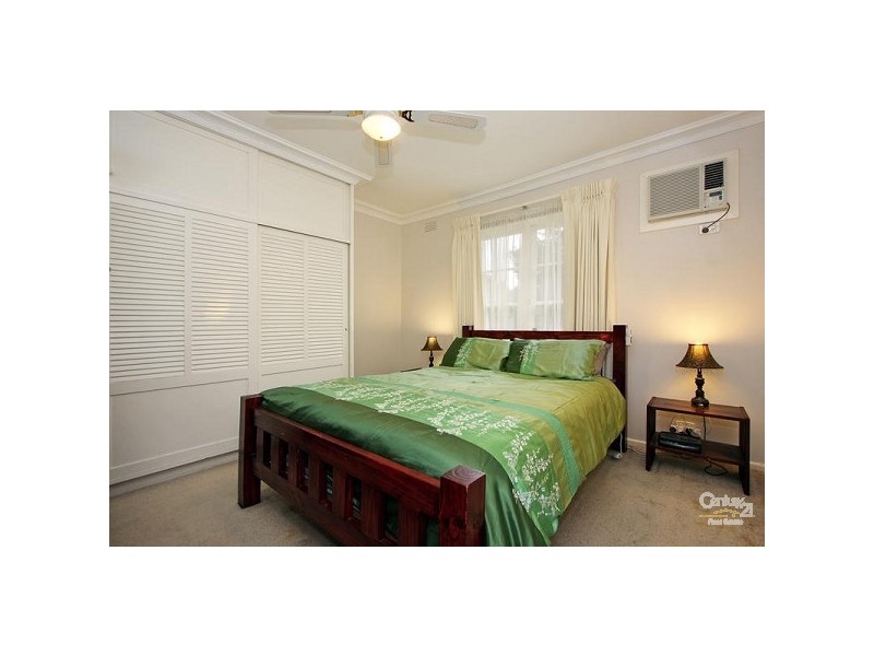 21 Silverley Road, Croydon VIC 3136