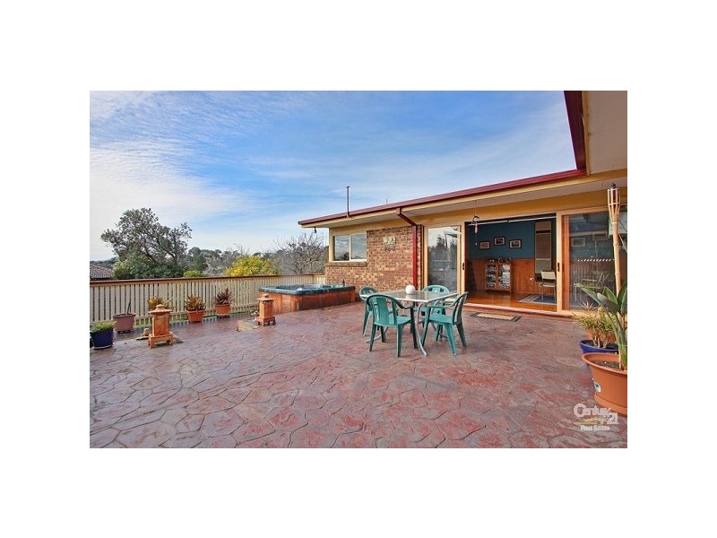 36 Parkvalley Drive, Chirnside Park VIC 3116