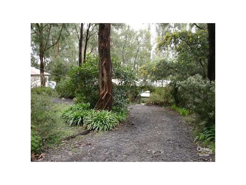 9 Bower Street, Kinglake VIC 3763