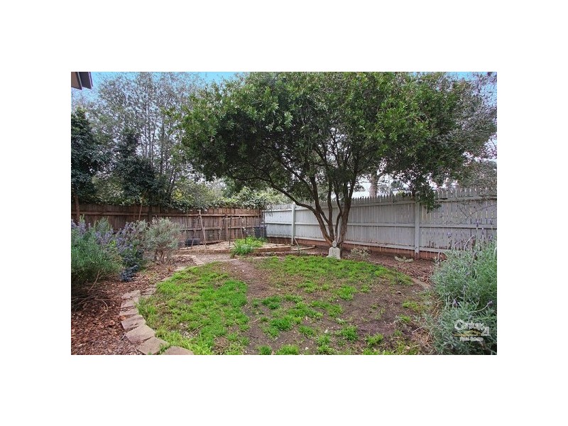 1/28 Dublin Road, Ringwood East VIC 3135