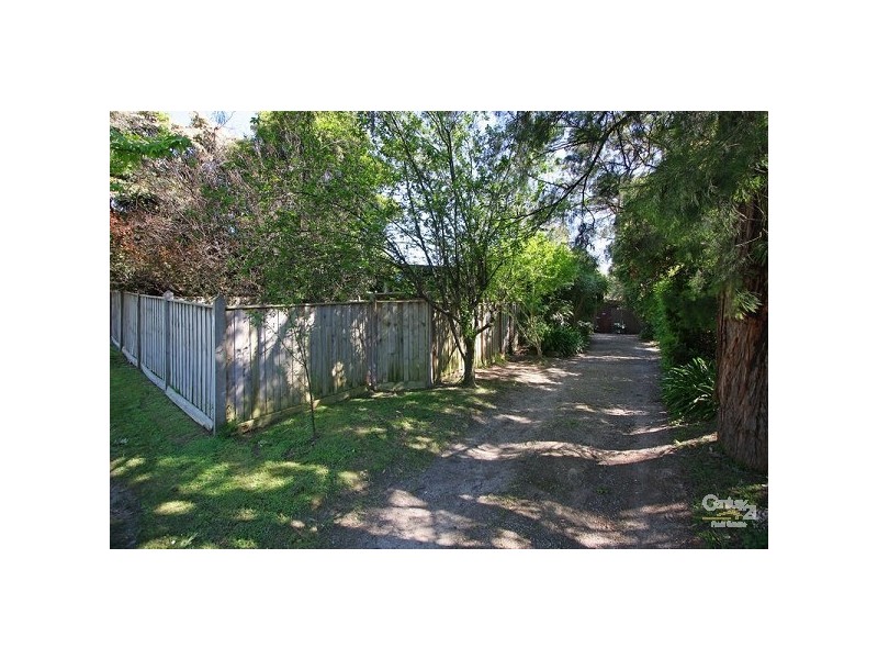 18 Lynwood Avenue, Ringwood East VIC 3135