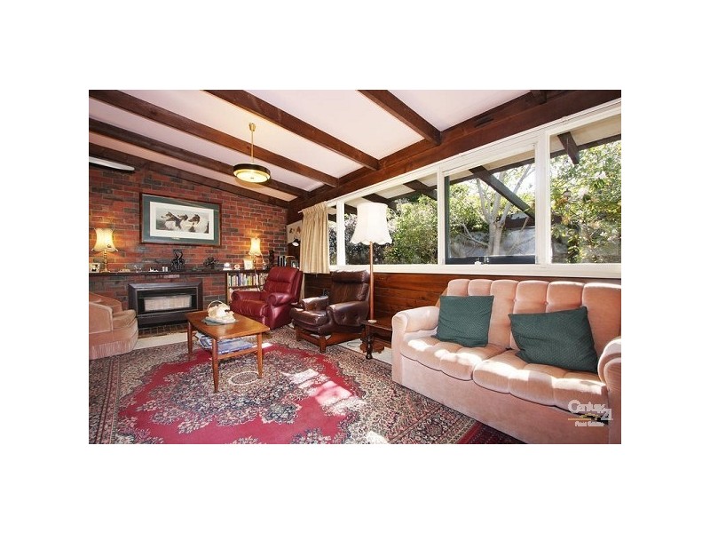 18 Lynwood Avenue, Ringwood East VIC 3135