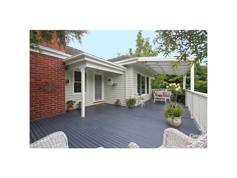 19 Rotherwood Avenue, Ringwood East VIC 3135