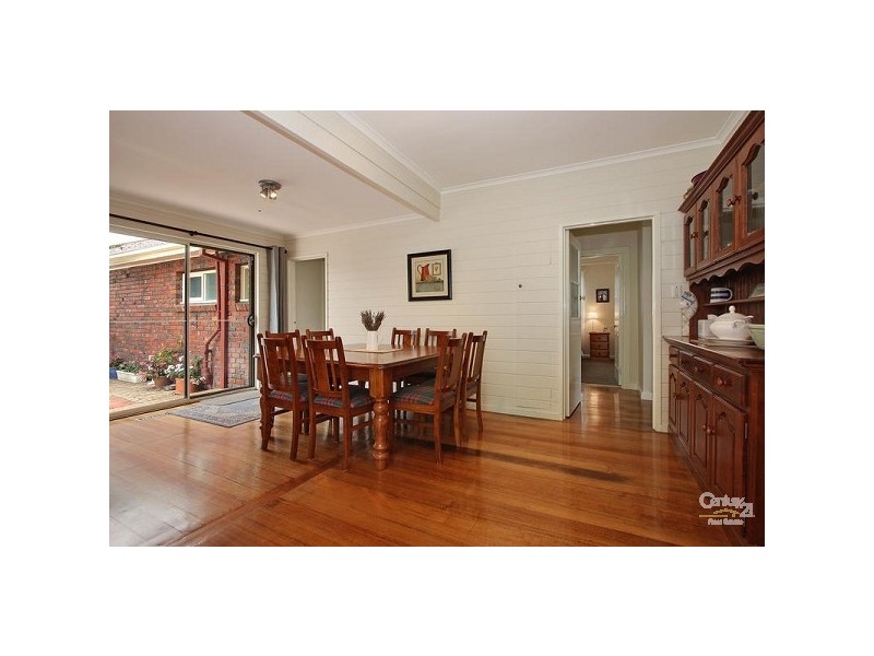 19 Rotherwood Avenue, Ringwood East VIC 3135