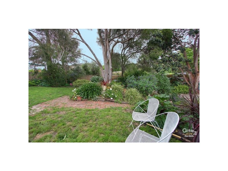 19 Rotherwood Avenue, Ringwood East VIC 3135