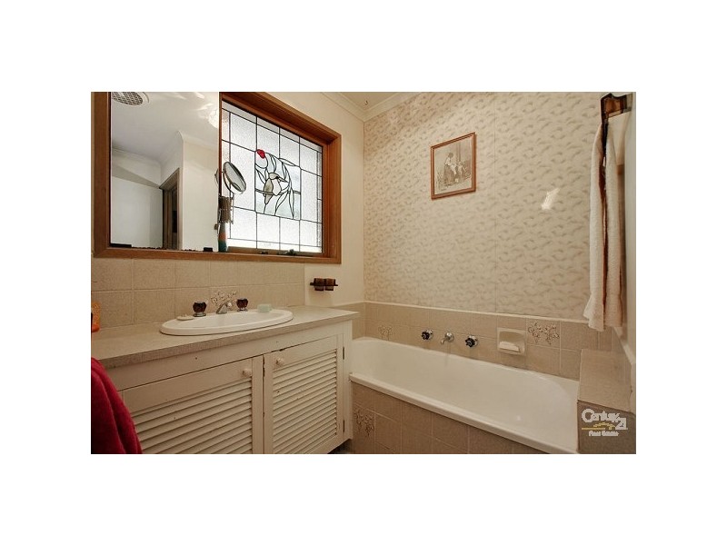 2 Mont Vue, Lilydale VIC 3140