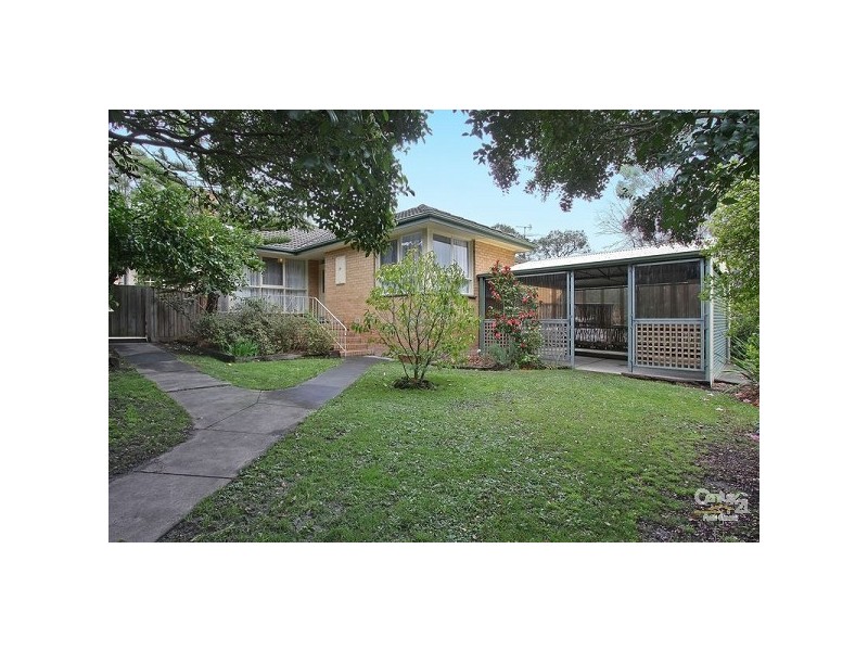 14 Knaith Road, Ringwood East VIC 3135