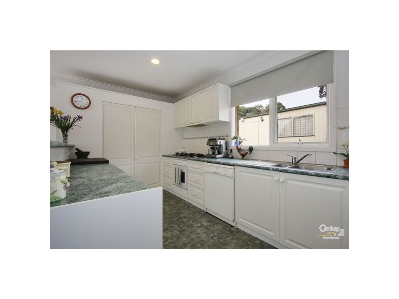 14 Knaith Road, Ringwood East VIC 3135