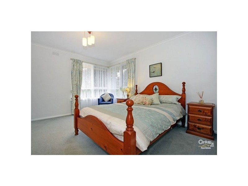 14 Knaith Road, Ringwood East VIC 3135