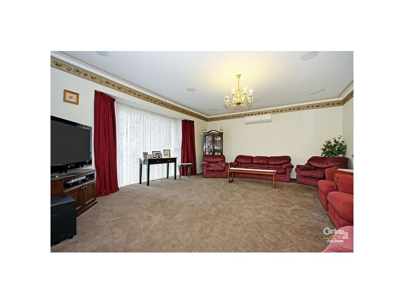 18 Heathwood Street, Ringwood East VIC 3135