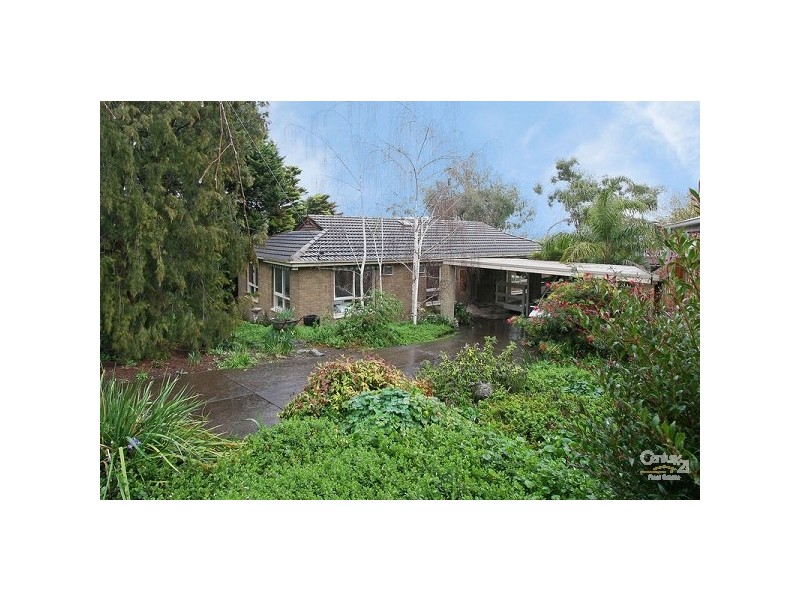 3 Brambleberry Lane, Chirnside Park VIC 3116