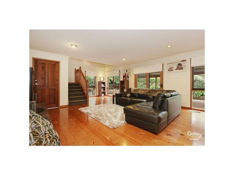 14 Lucas Close, Boronia VIC 3155