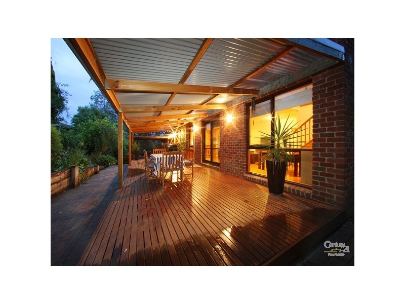 14 Lucas Close, Boronia VIC 3155