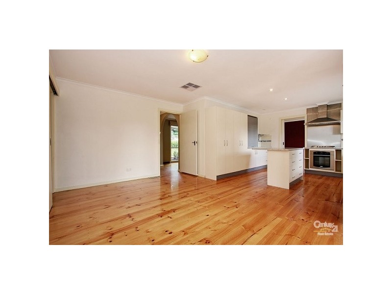 1/42 Patrick Avenue, Croydon North VIC 3136