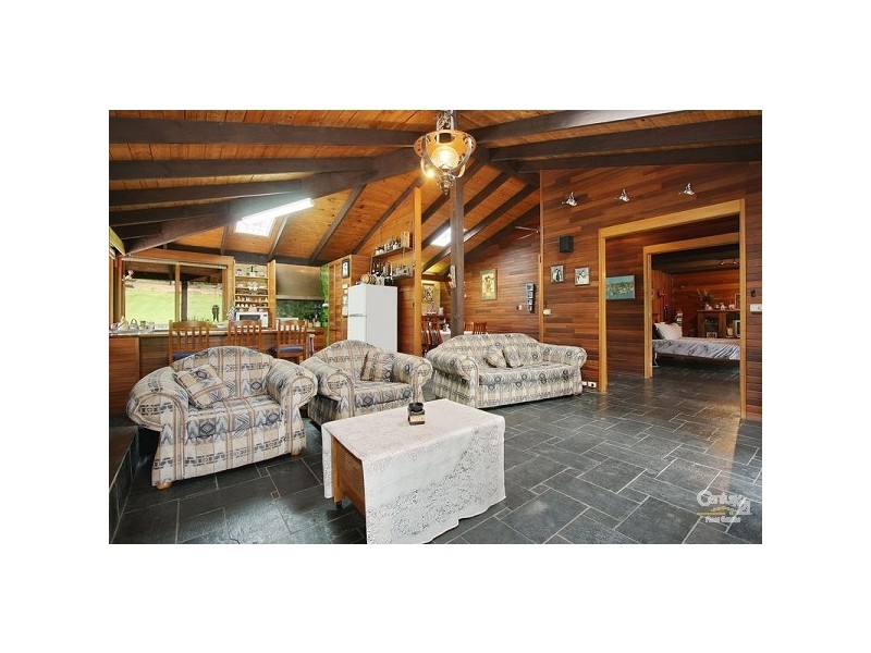 33 Banksia Court, Castella VIC 3777