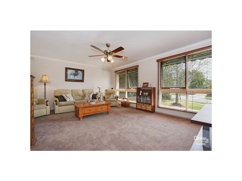 17 Southey Road, Boronia VIC 3155