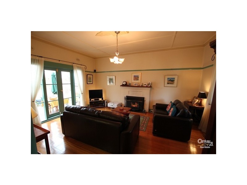 74 Bedford Road, Ringwood East VIC 3135