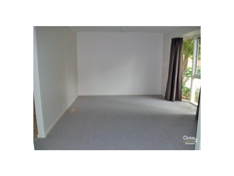 1/8 Anderson Close, Bayswater North VIC 3153