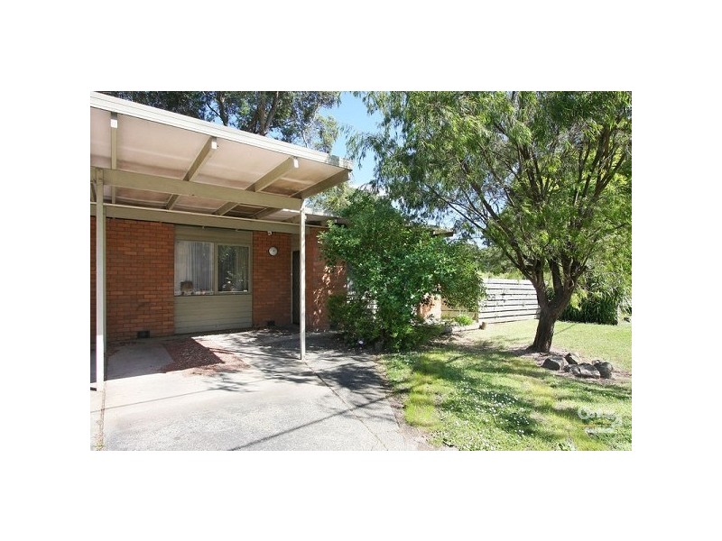 4/7 Canterbury Road, Ringwood East VIC 3135