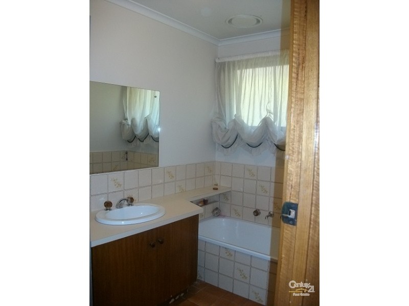 23 Edenhope Street, Kilsyth VIC 3137