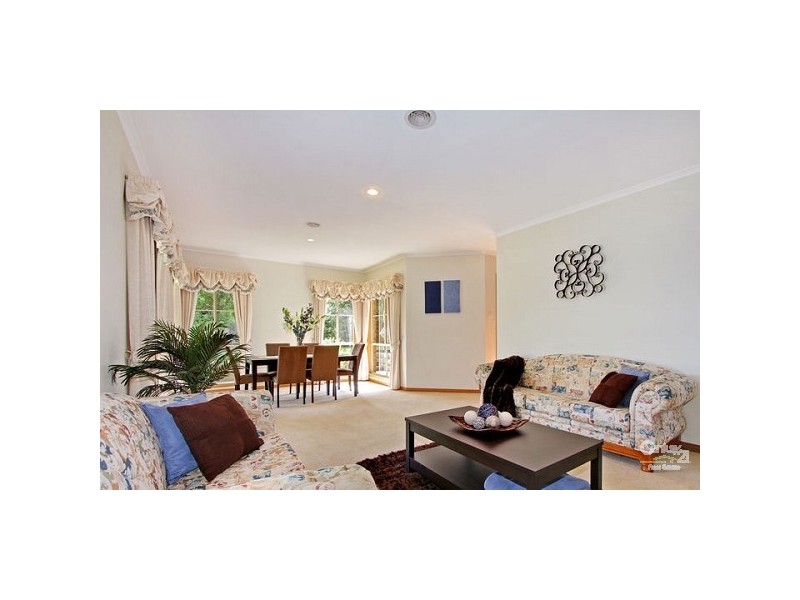 53 Carlisle Road, Ferntree Gully VIC 3156