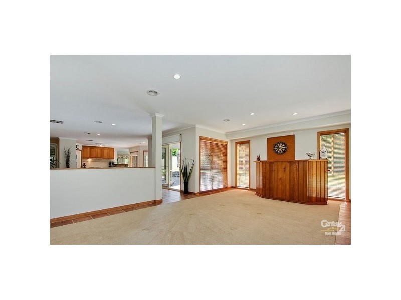 53 Carlisle Road, Ferntree Gully VIC 3156