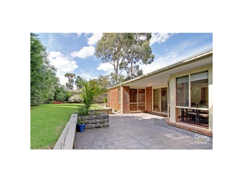 53 Carlisle Road, Ferntree Gully VIC 3156