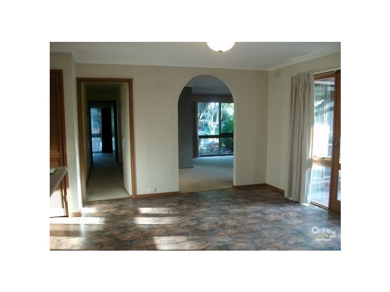 12 Newstead Way, Wantirna South VIC 3152