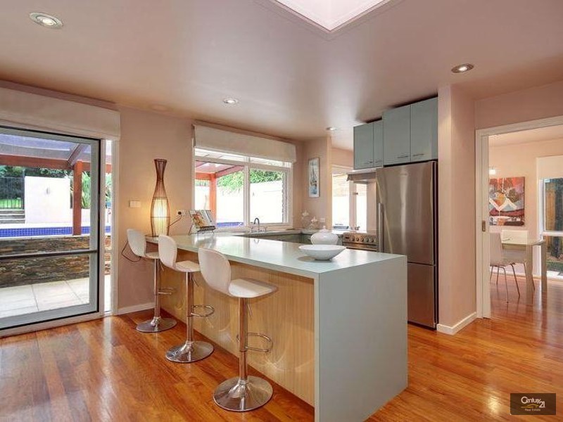 22 Vasey Concourse, Ringwood East VIC 3135