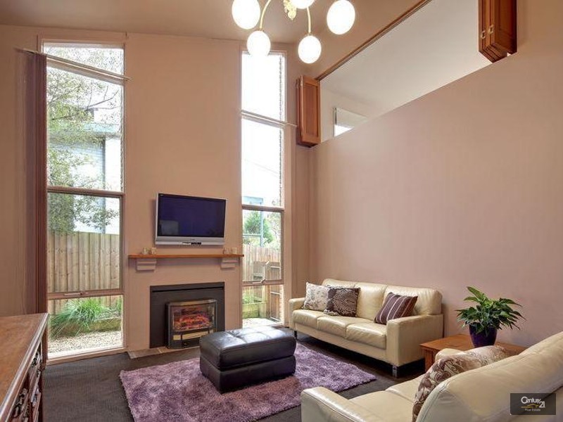 22 Vasey Concourse, Ringwood East VIC 3135