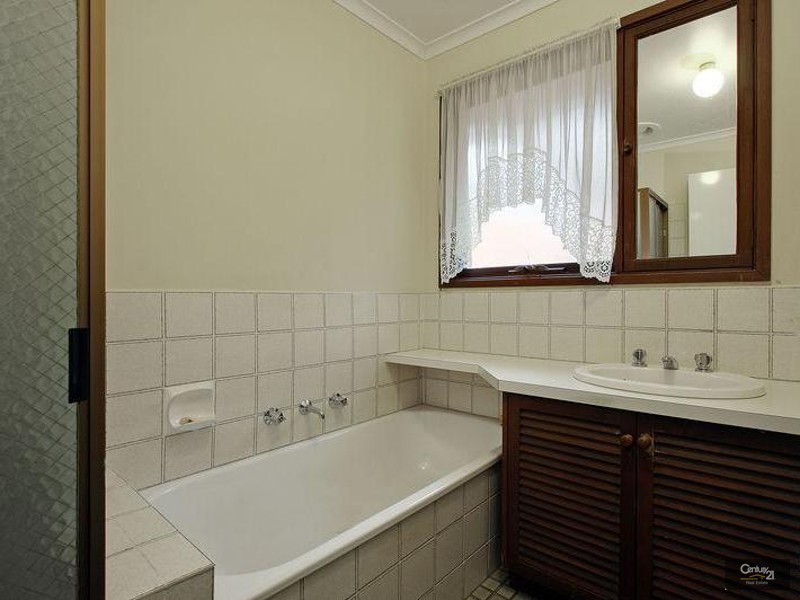 1 Grose Court, Croydon Hills VIC 3136