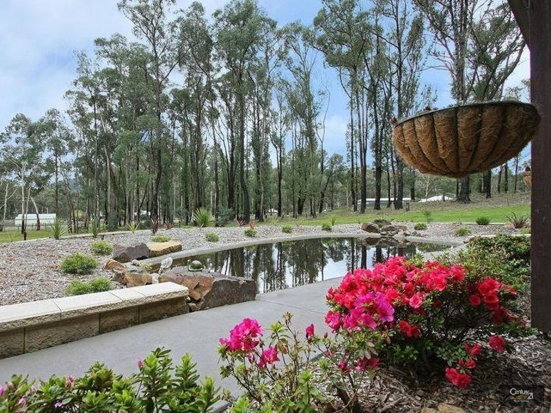 33 Banksia Court, Castella VIC 3777