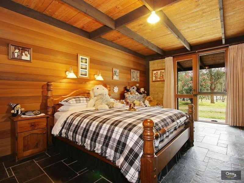 33 Banksia Court, Castella VIC 3777