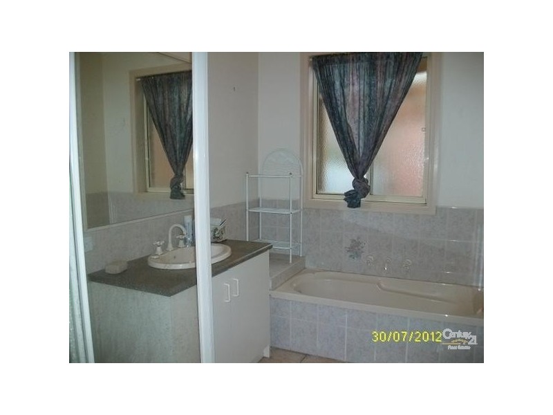 2/62 Bedford Road, Ringwood VIC 3134