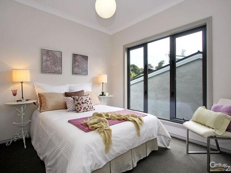 2/2A Gardner Parade, Mount Evelyn VIC 3796